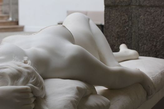 800px-Messalina_by_Eugène_Cyrille_Brunet